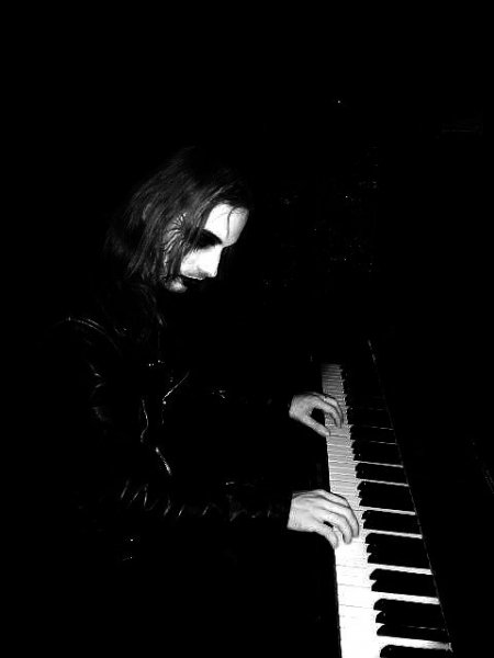 In Lacrimaes Et Dolor - Into Cold Mist