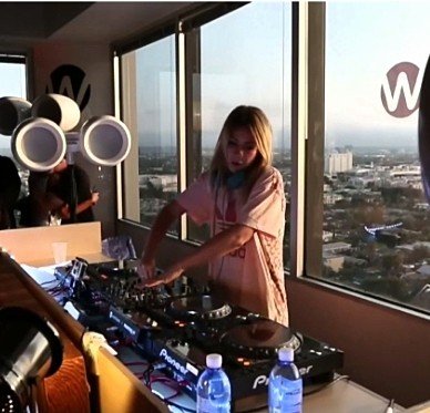 Alison Wonderland - DJ Set Mixmag In The LAB Los Angeles 2015