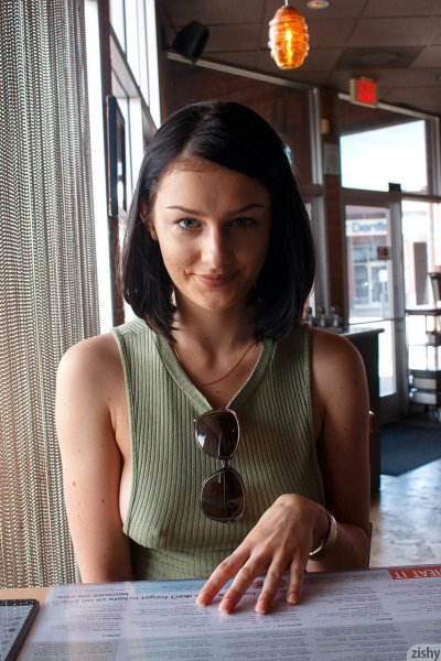 Tracy Maura