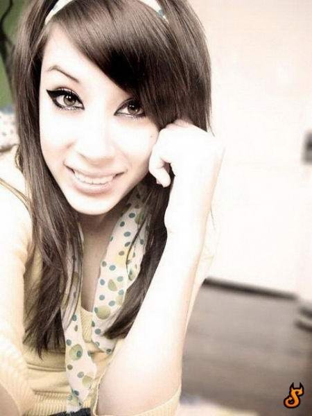 cute emo girls 019
