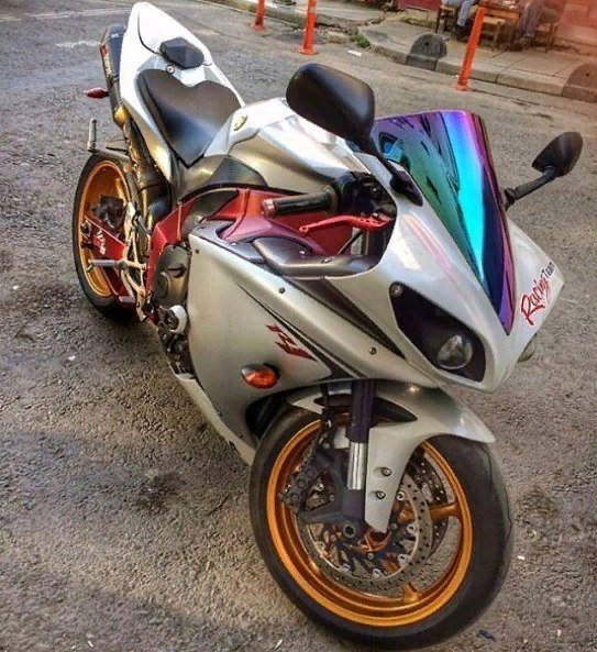 r1 99sHUeo4