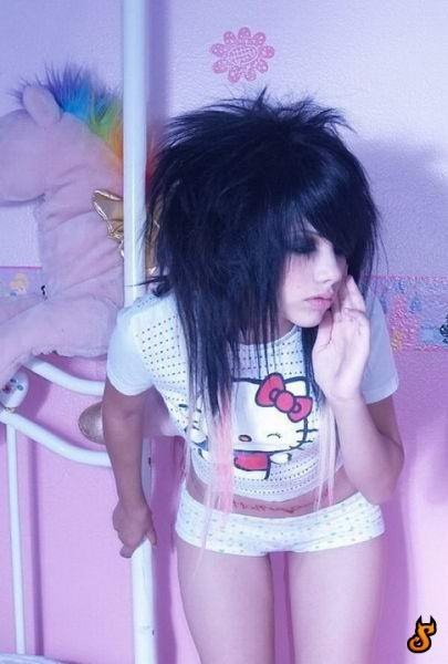 cute emo girls 064