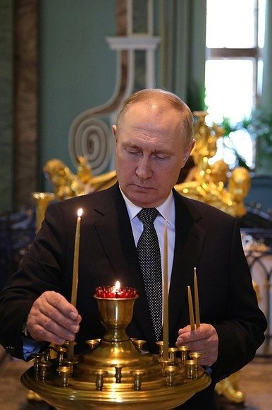 За Россию! За Победу! Помогай нам, Боже!
