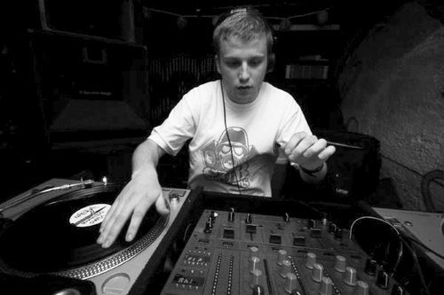 Caspa - Alpha Omega (Original Mix)