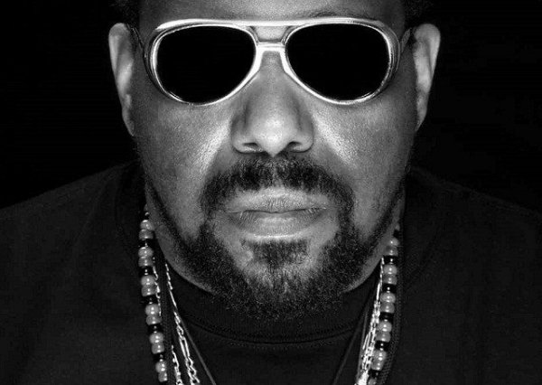 Afrika_Bambaataa - Just_Get_Up_And_Dance_K_J_Freak_2009_Remix