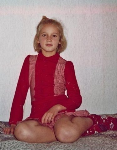 Бузова