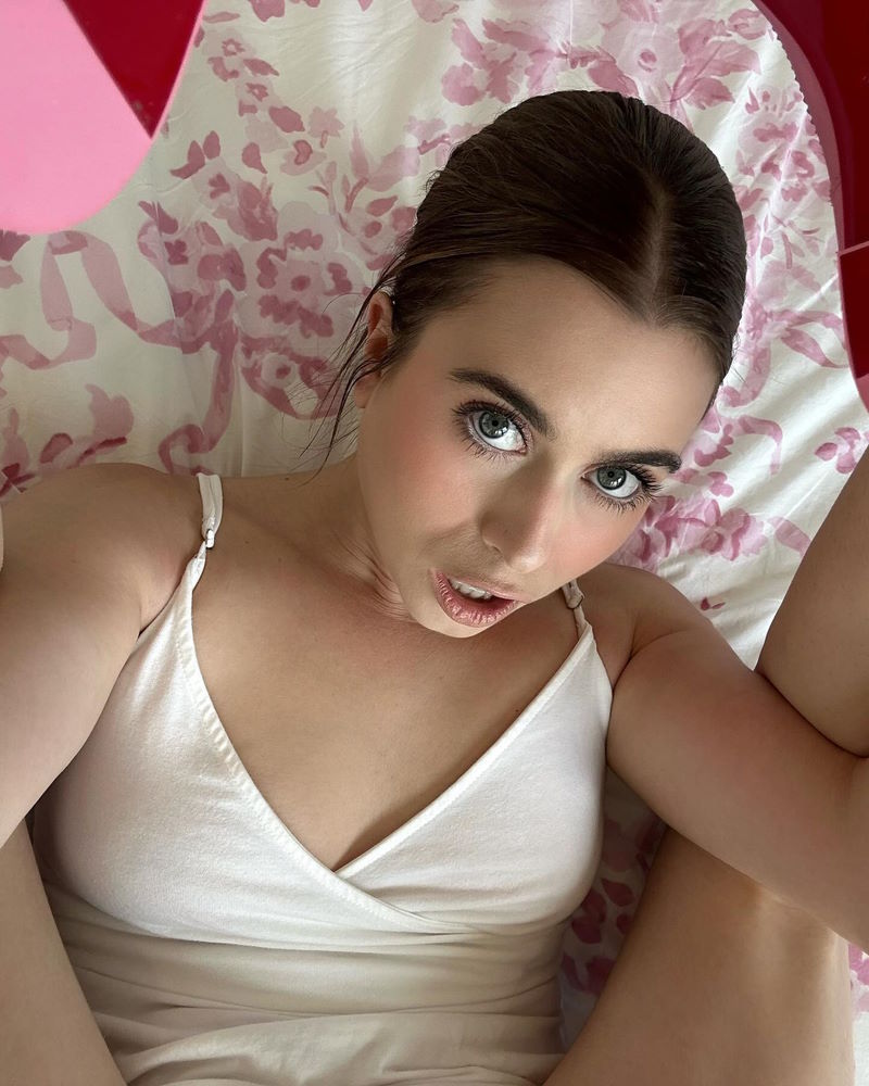 Jillkassiidy 1725001114065