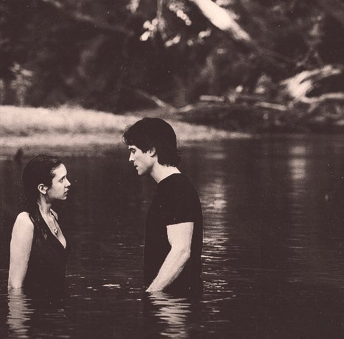 delena 2-