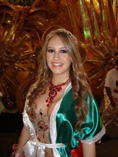 Карла Диас