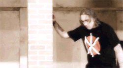 tumblr ntrdsnAaG81u9m3kjo3 250