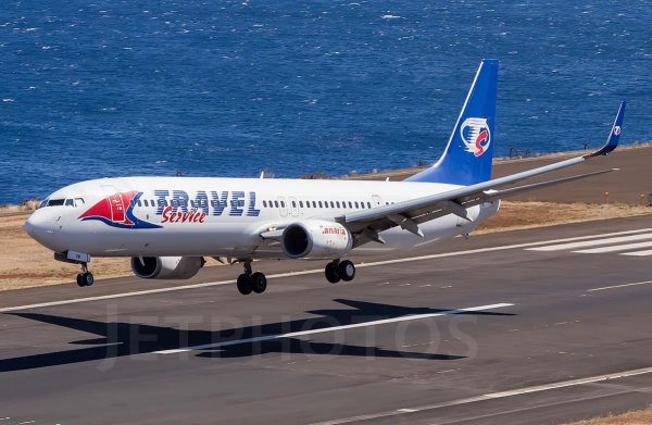 BOEING 737-9GJER