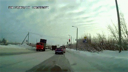 Чуть не придавил