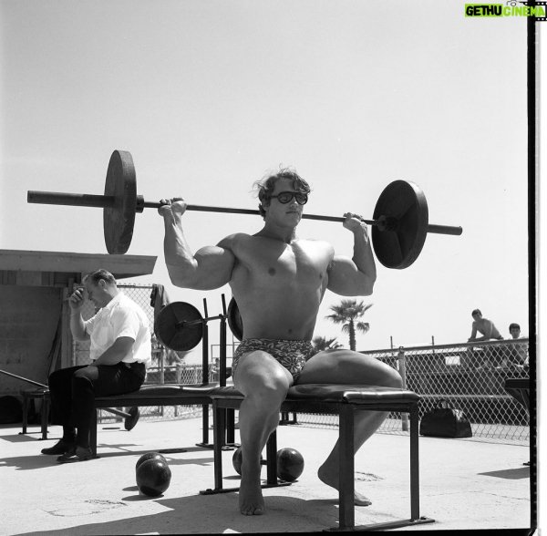 ArnoldSchwarzenegger-11 (1)