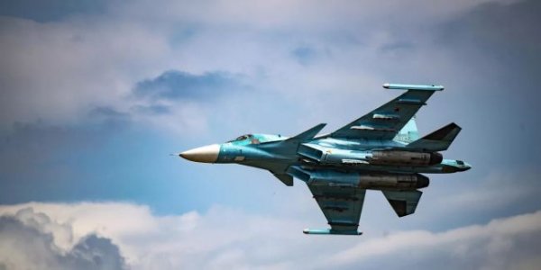 Истребитель-бомбардировщик Су-34 ВКС РФ в зоне СВО