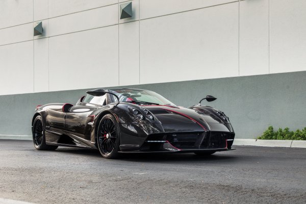 Pagani-huayra-roadster