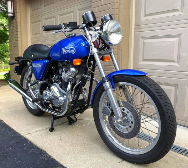 NORTON 850 COMMANDO (1974г.)