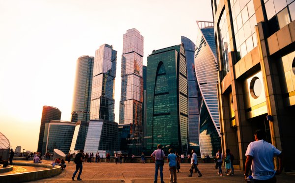 Urban-travel-architecture-moscow-city-skyscraper-sun-sky-c-6