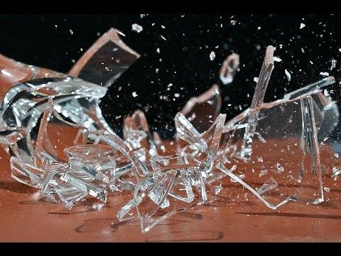 Бьющееся стекло