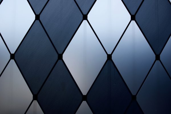 Geometry-pattern-rhombuses-blue-glass-facade