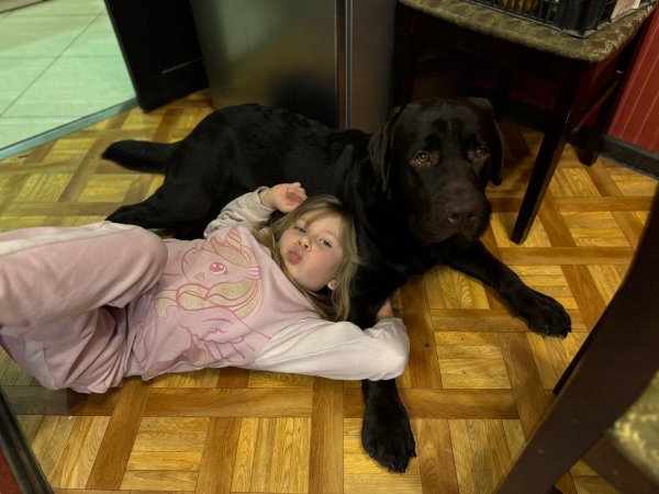 B75XVBNMKKHGDSWETYUUKFT4