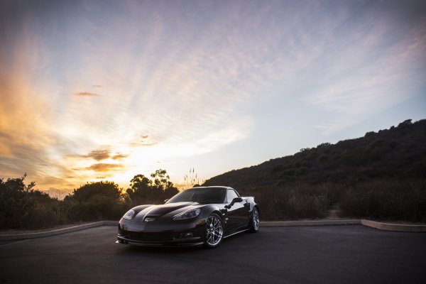 Corvette-black-c5-1