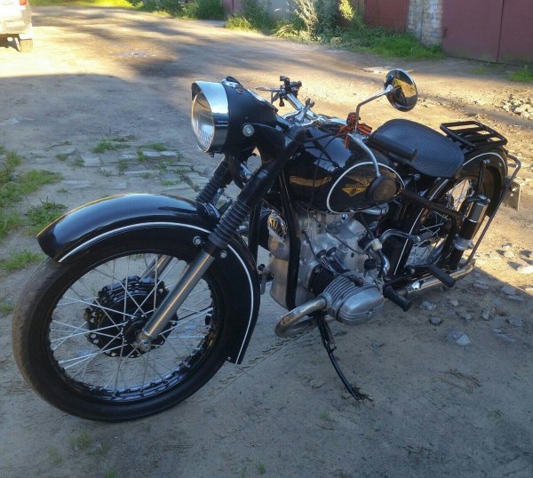 УРАЛ М-62 (1962г.)