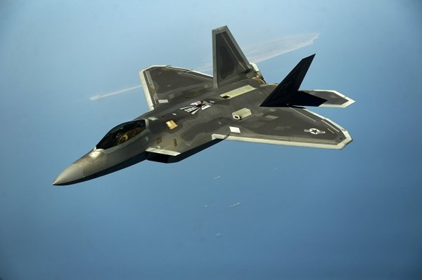 Fighter Airplane Airplane Lockheed Boeing F-22 573857 1280x85