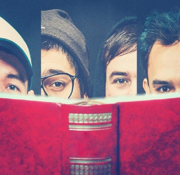 Larespark - Любовь Это Книга