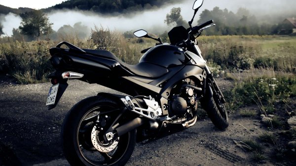 krasivye-kartinki-na-rabochiy-stol-36