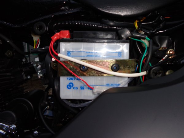 К мото подключение акамулятора...