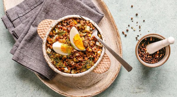 Гречка с куриными сердечками - в горшочках