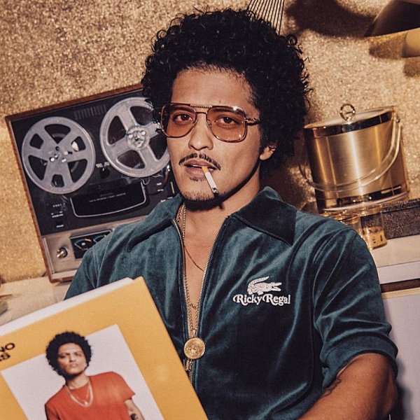 Bruno Mars - Talking To The Moon (Scott Rill Remix)