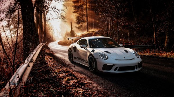 Porsche-911-gt3-rs