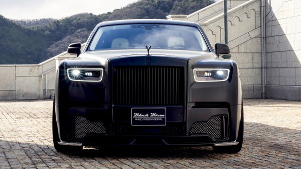 Rolls-royce-phantom-sports-line-black-bison-edition-2019-wal