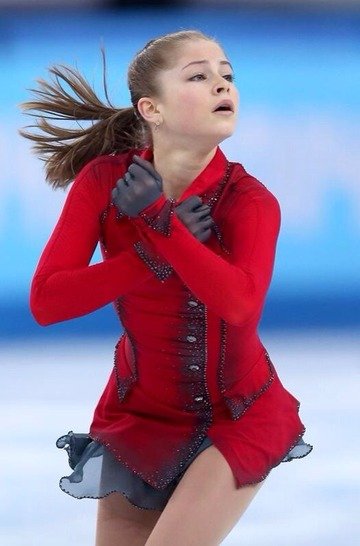 Юля Липницкая