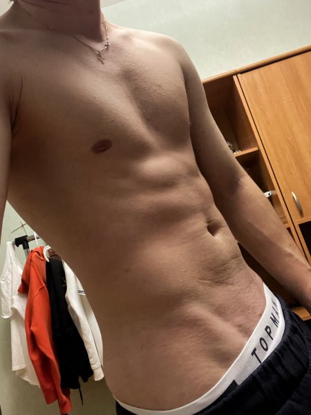 F4FB2-0B88-472D-8A0E-0C0180306F6D