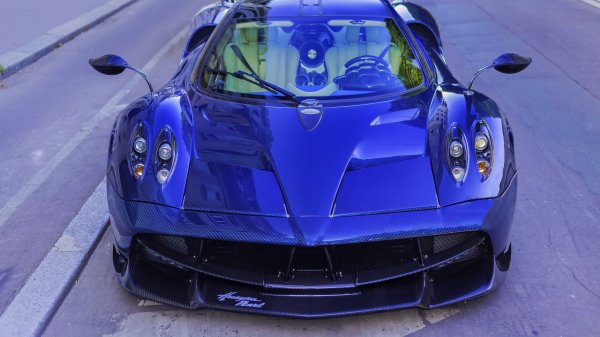 Pagani huayra avtomobil