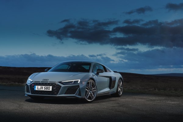 Audi-r8-v10-performance-2019