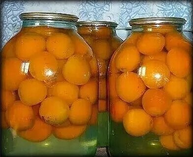 Компот из абрикосов