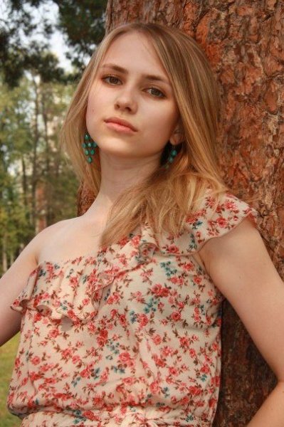 Яна Енжаева