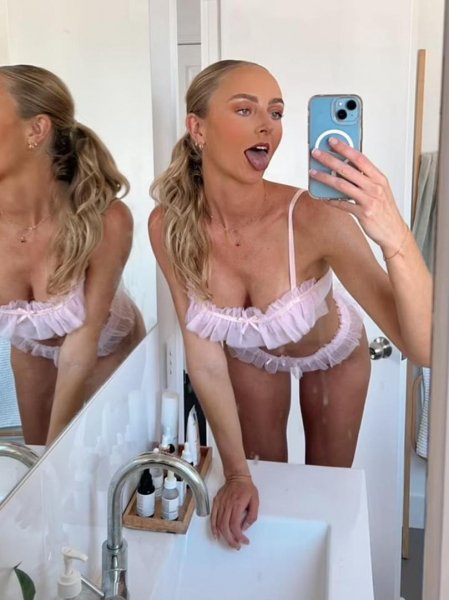 x1080 0xWxak4ipk 9738967200213125555