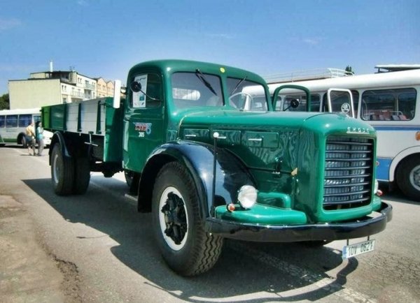 SKODA 706R
