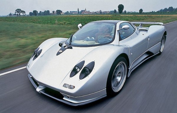 PAGANI ZONDA CI2 (1999г.)