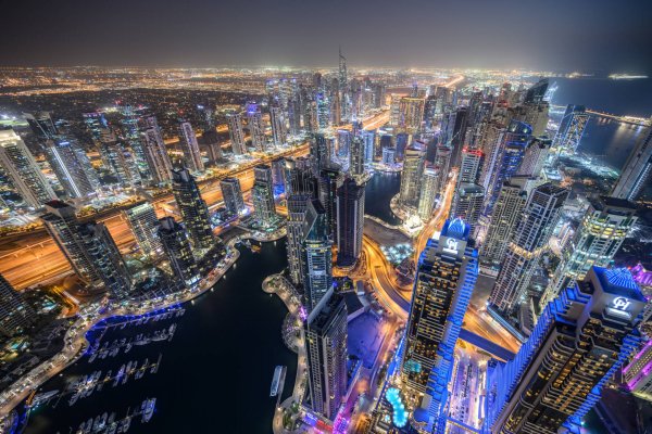 file_100463472