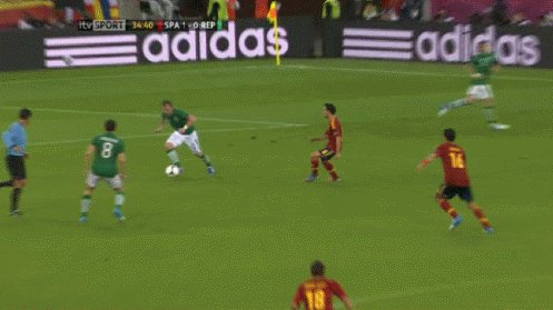 funny-football-gif-4