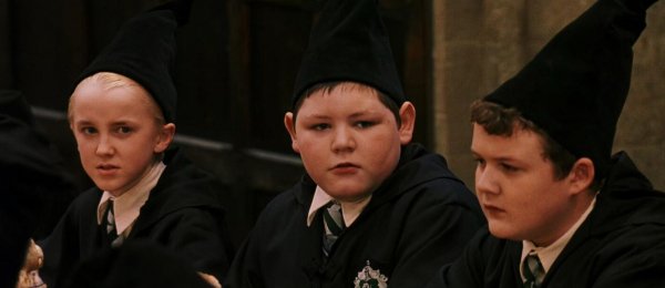 Гарри Поттер и философский камень (2001)