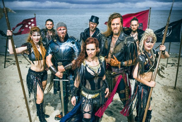 FEUERSCHWANZ - Highlander | Napalm Records