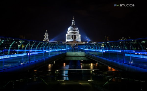 London Architecture by Imran Mirza millennium bridge 2