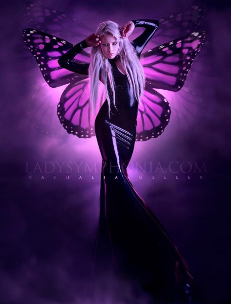 Nathalia Suellen. Lady Symphonia - Monar