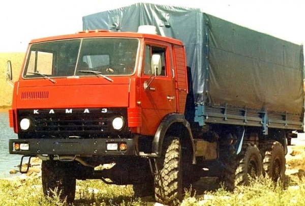 КамАЗ-43105